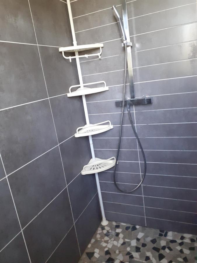 La petite maison au bord du canal T2 - 3étoiles - Frontignan Extérieur photo